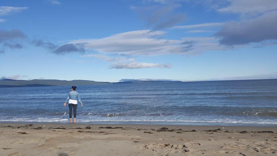 minimalist travel the world